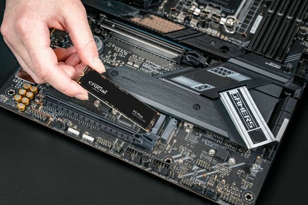 500 GB CT500P3PSSD8 P3 Plus SSD (M.2 2280, PCIe 4.0 NVMe)