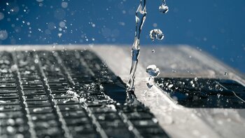 Wat te doen bij waterschade aan uw laptop ?